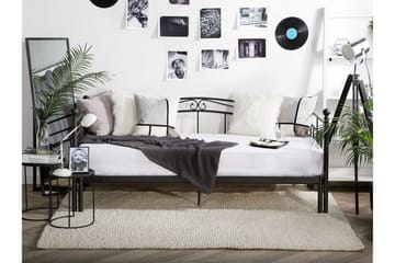 Lutebo Seng 160x200 cm - Svart - Møbler - Senger - Rammeseng
