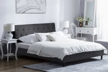Saverne Dobbeltseng 180 | 200 cm - Grå - Møbler - Senger - Sengeramme & sengestamme