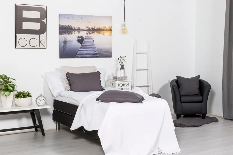 Detroit Justerbar Seng 90x200 cm Hev og senk - Svart - Møbler - Senger - Regulerbar seng