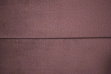 Royal Velvet komplett sengepakke 160x200 cm - Rosa med høye gullben - Møbler - Senger - Kontinentalsenger