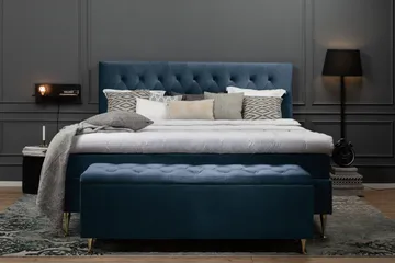 Royal Velvet kontinentalseng 210x210 cm - Mørkeblå - Møbler - Senger - Kontinentalsenger