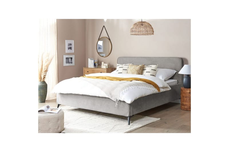 Seng med lamellbunn Valognes - Grå, svart, 180x200 cm - Møbler - Senger - Sengeramme & sengestamme