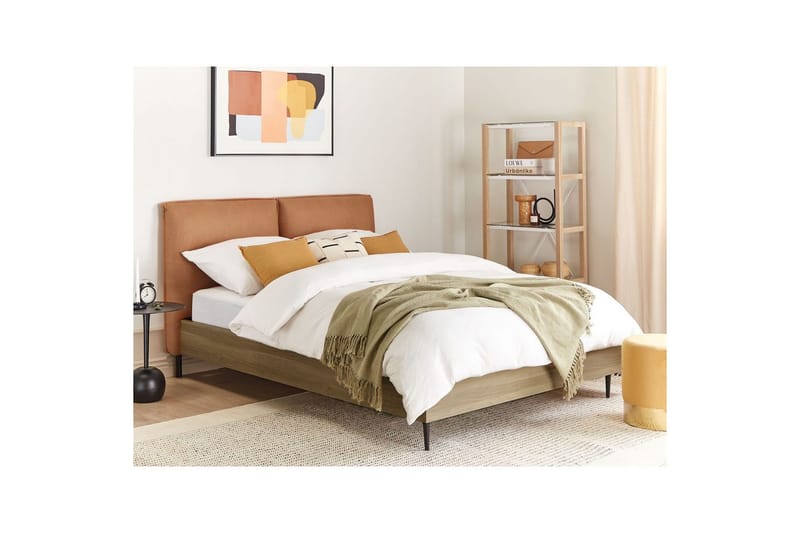 Seng med lamellramme Limanton - Brun, lyst tre, svart/kunstlær, Brun, lys tre, svart/Kunstskinn, 140x200 cm - Møbler - Senger - Sengeramme & sengestamme