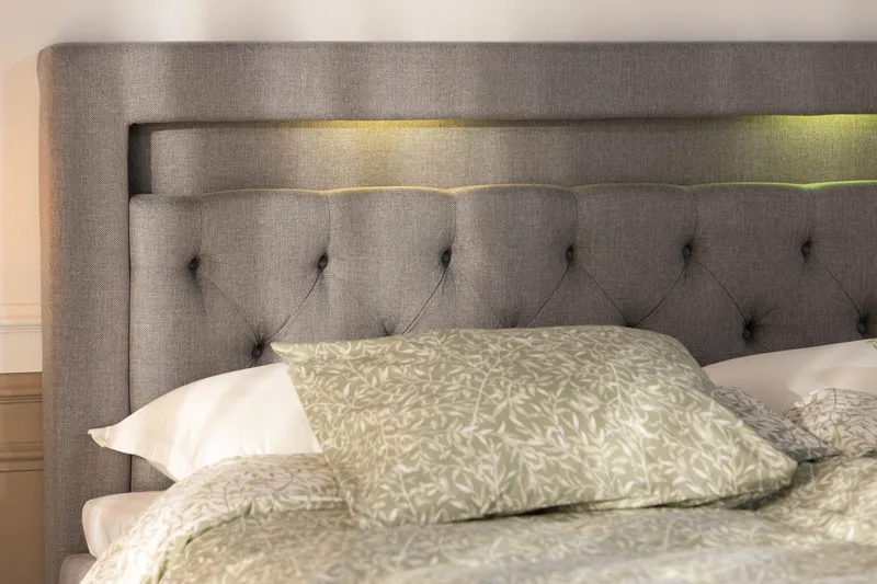 Alessia Oppbevaringsseng med LED-belysning 160x200 - Grå - Møbler - Senger - Seng med oppbevaring