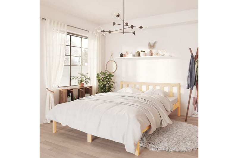 Sengeramme heltre furu 135x190 cm UK Double - Brun - Møbler - Senger - Sengeramme & sengestamme
