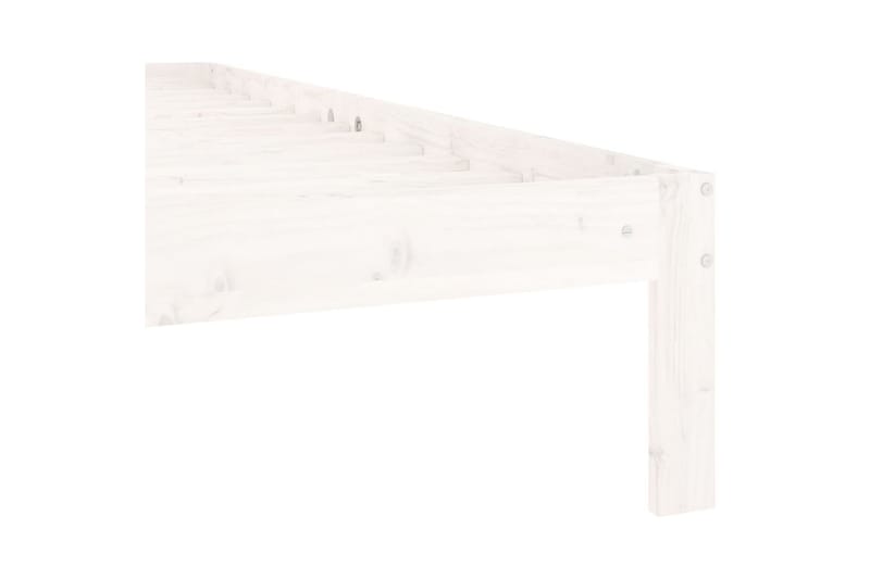 Sengeramme hvit heltre furu 120x200 cm - Hvit - Møbler - Senger - Sengeramme & sengestamme