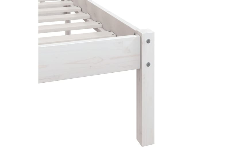 Sengeramme hvit heltre furu 140x200 cm - Hvit - Møbler - Senger - Sengeramme & sengestamme