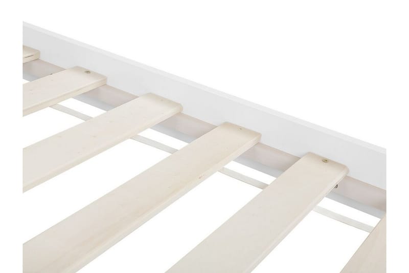 Newbegin Seng Tre 90x200 cm - Hvit - Møbler - Senger - Sengeramme & sengestamme
