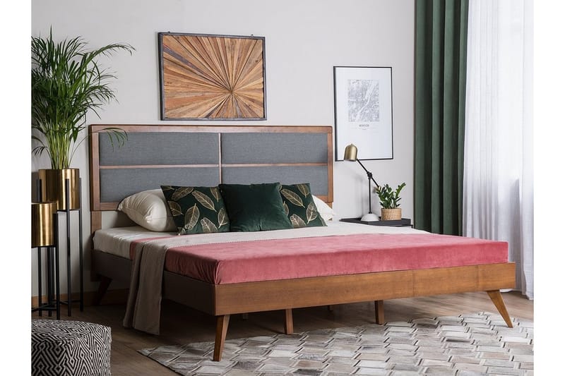 Poissy Dobbeltseng 180 | 200 cm - Tre / Natur - Møbler - Senger - Sengeramme & sengestamme