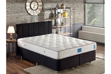 Ryntham Sengeramme Dobbel med Sengegavl 150x200 cm