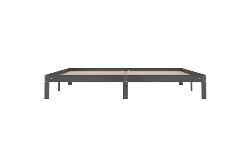 Sengeramme grå heltre furu 200x200 cm - Grå - Møbler - Senger - Sengeramme & sengestamme
