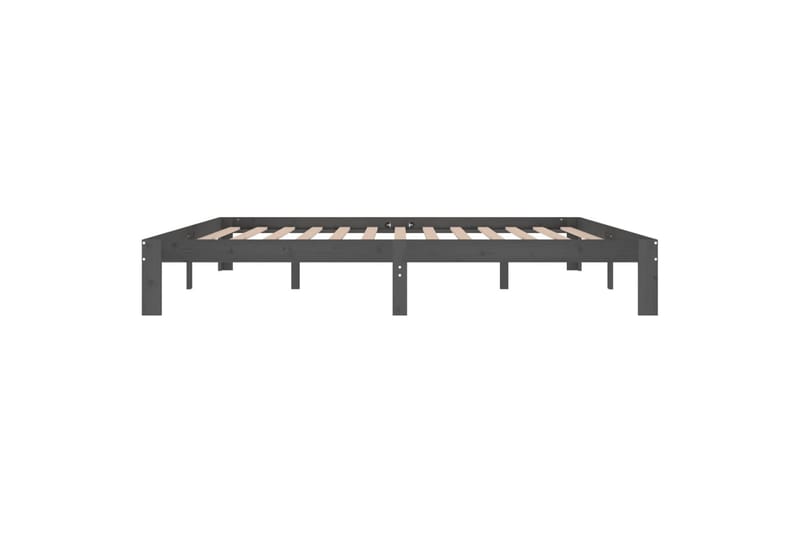 Sengeramme grå heltre furu 200x200 cm - Grå - Møbler - Senger - Sengeramme & sengestamme