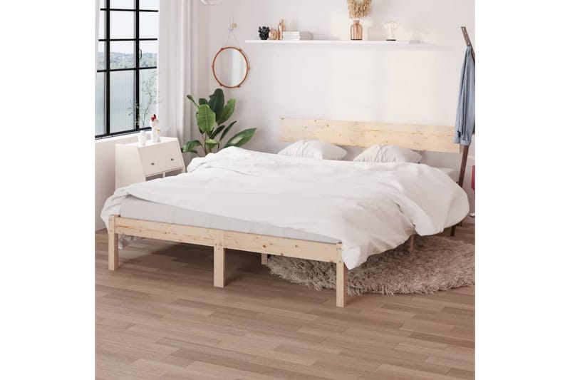 Sengeramme heltre furu 135x190 cm UK Double - Brun - Møbler - Senger - Sengeramme & sengestamme