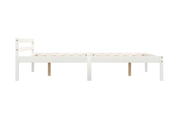 Sengeramme hvit heltre furu 140x200 cm - Hvit - Møbler - Senger - Sengeramme & sengestamme