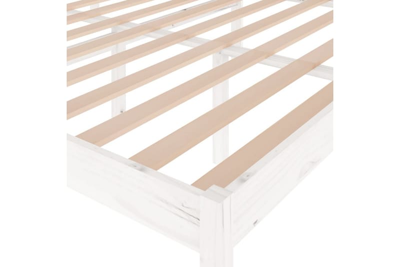 Sengeramme hvit heltre furu 160x200 cm - Hvit - Møbler - Senger - Sengeramme & sengestamme