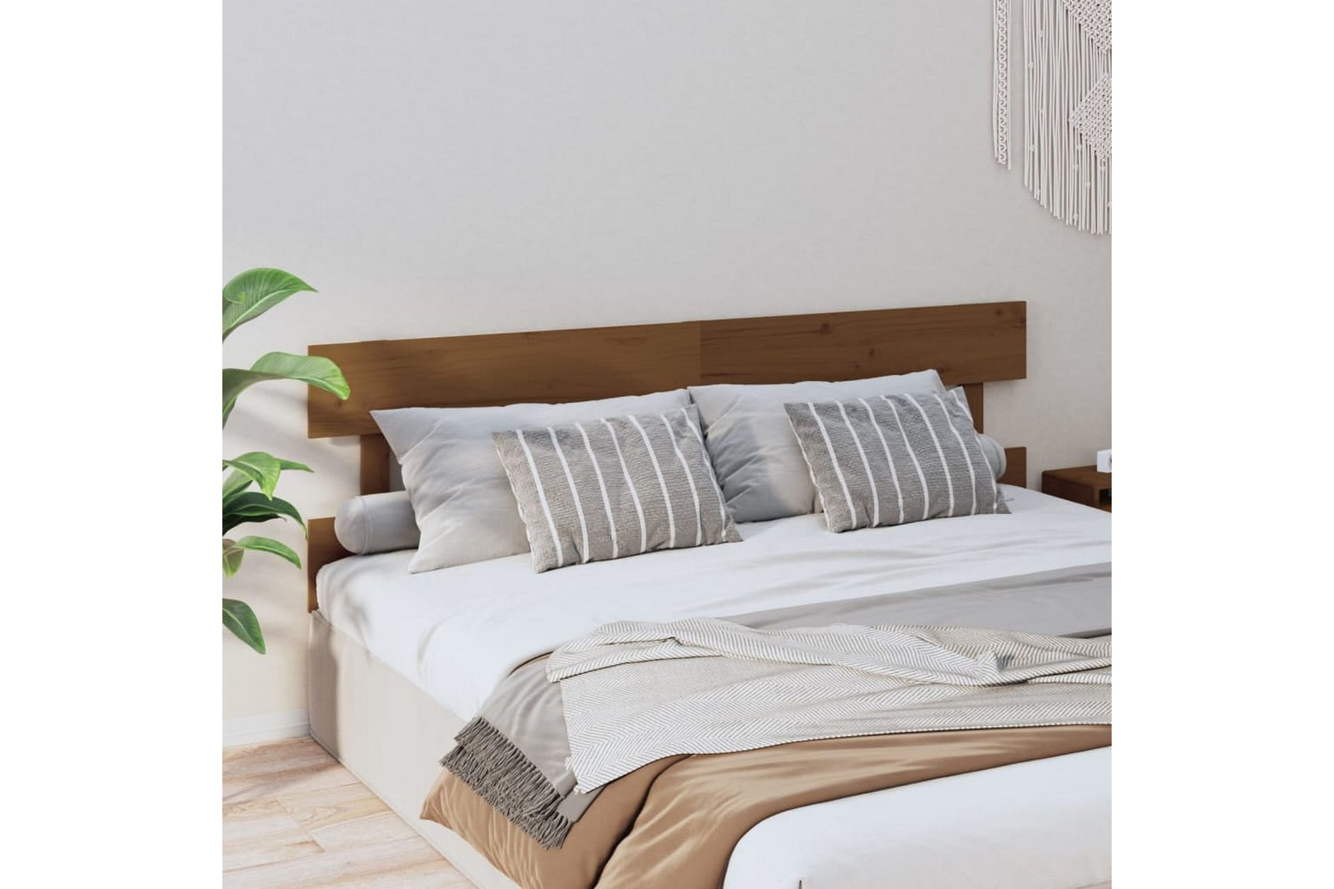 beBasic Sengegavl honningbrun 184x3x81 cm heltre furu - Brun - Møbler - Senger - Sengetilbehør & sengegavl - Sengegavl
