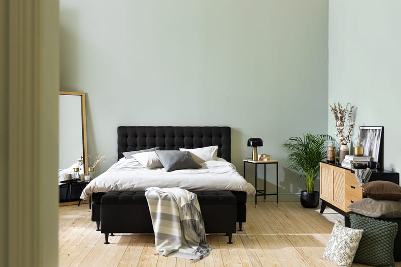 Ella Sengebenk 140cm Dypheftet - Svart - Møbler - Senger - Sengetilbehør & sengegavl - Oppbevaring til senger