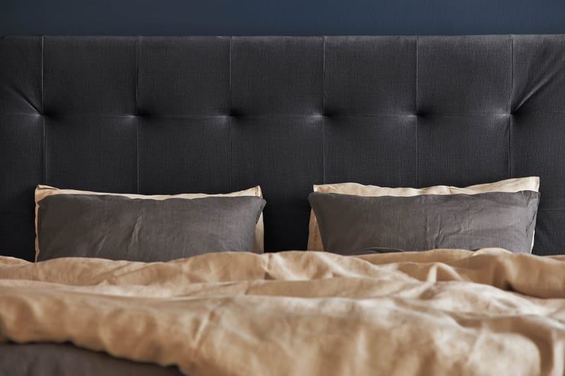 Happy Pluss Sengegavl 182x121 cm - Mørkegrå - Møbler - Senger - Sengetilbehør & sengegavl - Sengegavl