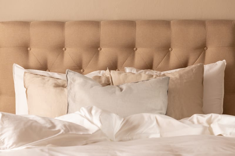 Scarlett Dypheftet gavl 140 - Beige - Møbler - Senger - Sengetilbehør & sengegavl - Sengegavl