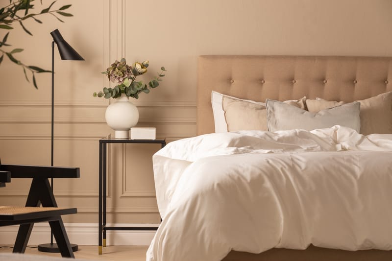Scarlett Knappet gavl 140 - Beige - Møbler - Senger - Sengetilbehør & sengegavl - Sengegavl