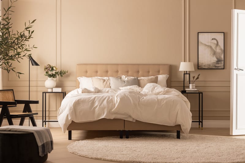 Scarlett Knappet gavl 180 - Beige - Møbler - Senger - Sengetilbehør & sengegavl - Sengegavl
