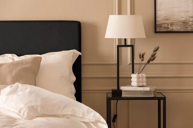 Scarlett Knappet gavl 90 - Svart - Møbler - Senger - Sengetilbehør & sengegavl - Sengegavl