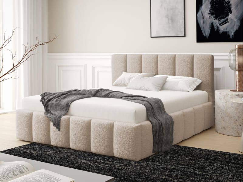 Vinvik Sengeramme med Oppbevaring 160x200 cm i Bouclé med Trestativ - Lys Beige - Møbler - Senger - Sengeramme & sengestamme