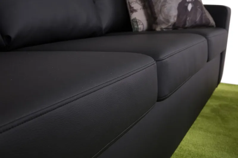 Crazy 3-seters Sofa i Kunstlær - Svart - Møbler - Sofaer - Sofa 3 seter