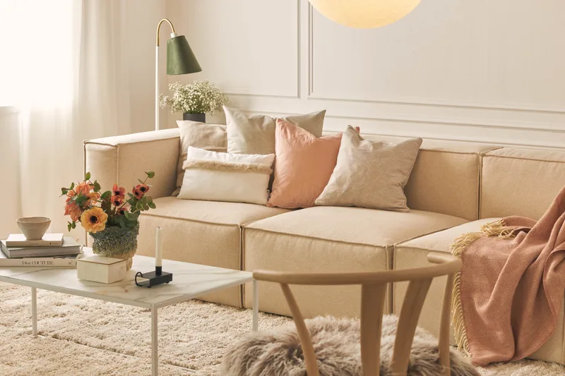 Cubo 4-seters Dyp Modulsofa i Stoff - Beige - Møbler - Sofaer - Sofa 3 seter