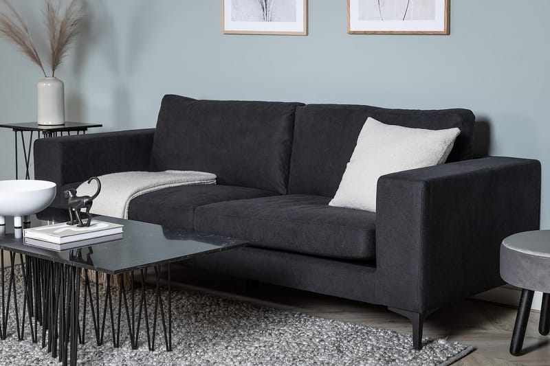 Johana 3-seter Fløyelssofa - Svart - Møbler - Sofaer - Sofa 3 seter