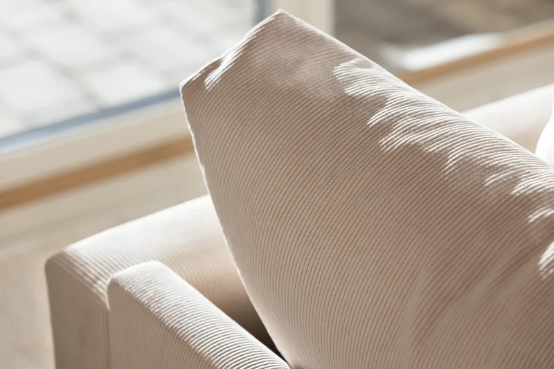 Menard 3-seters Dyp Manchestersofa - Beige - Møbler - Sofaer - Sofa 3 seter