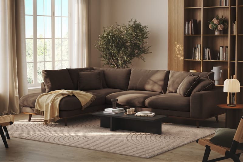 Copenhagen Premium 4-personers Venstrevendt L-formet Dyb Chaiselongsofa i Stof - Brun - Møbler - Sofaer - Sofa med sjeselong