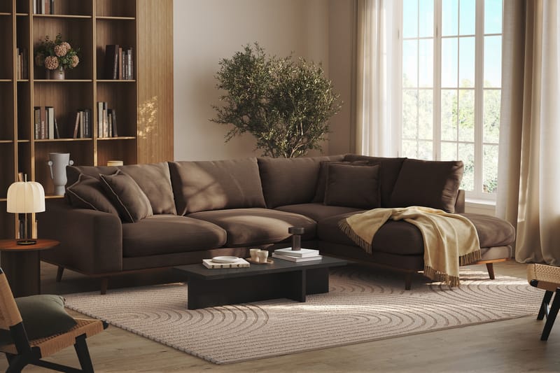 Copenhagen Premium 4-personers Højrevendt L-formet Dyb Chaiselongsofa i Stof - Brun - Møbler - Sofaer - Sofa med sjeselong