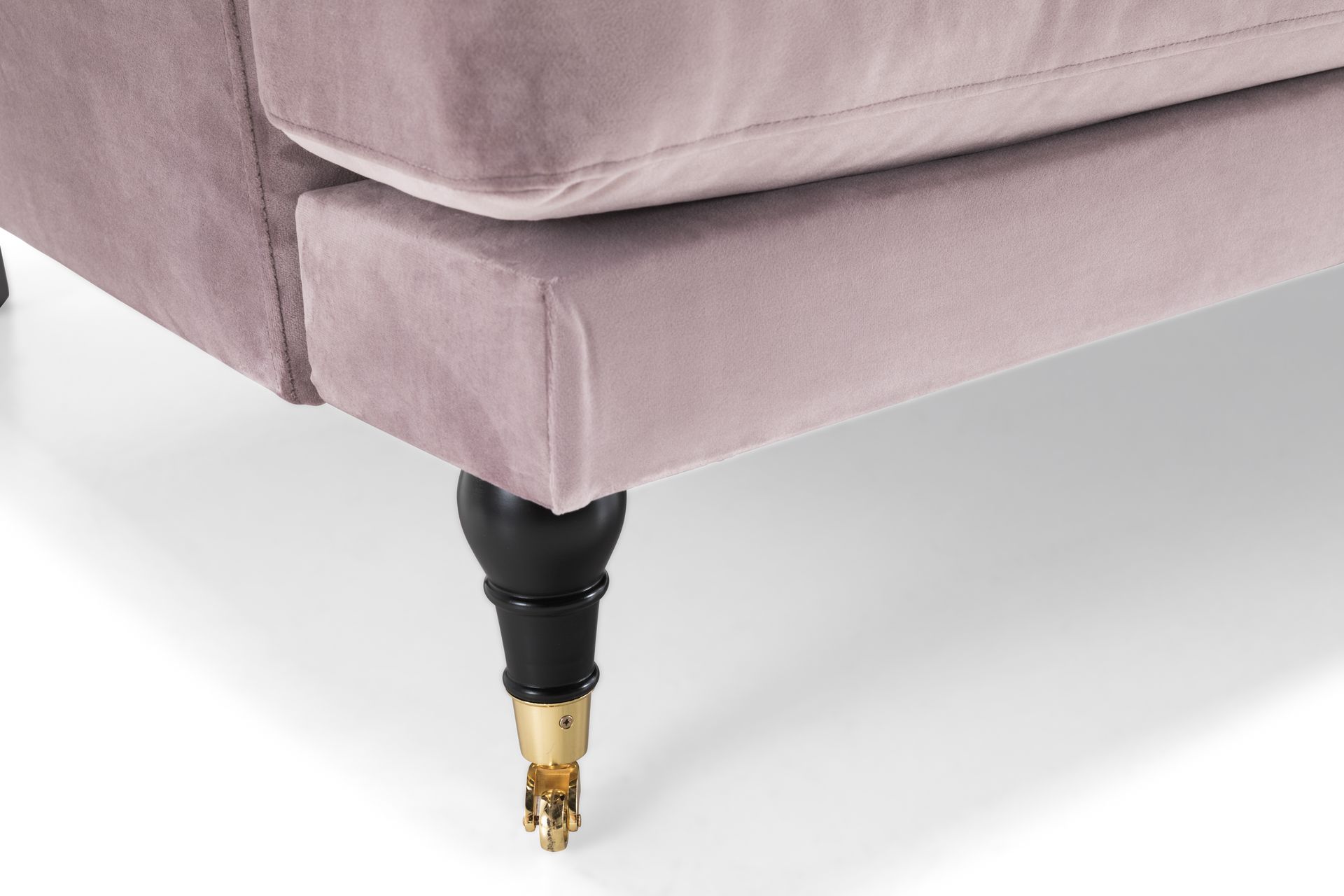Andrew 2-seters Fløyelssofa - Lilla - Møbler - Sofaer - Howard sofa