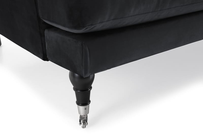 Andrew 3-seters Fløyelssofa - Svart - Møbler - Sofaer - Howard sofa