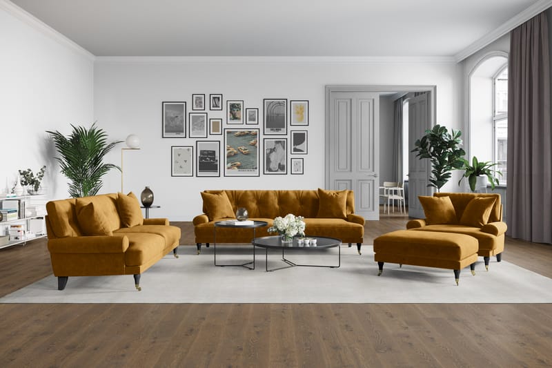 Andrew Fløyelssofa 2-seter - Amber/Krom - Howard sofa - Fløyel sofaer - 2 seter sofa