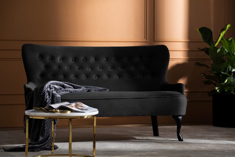 Dahlia Sofa Fløyel - Svart - Howard sofa - Fløyel sofaer - 2 seter sofa