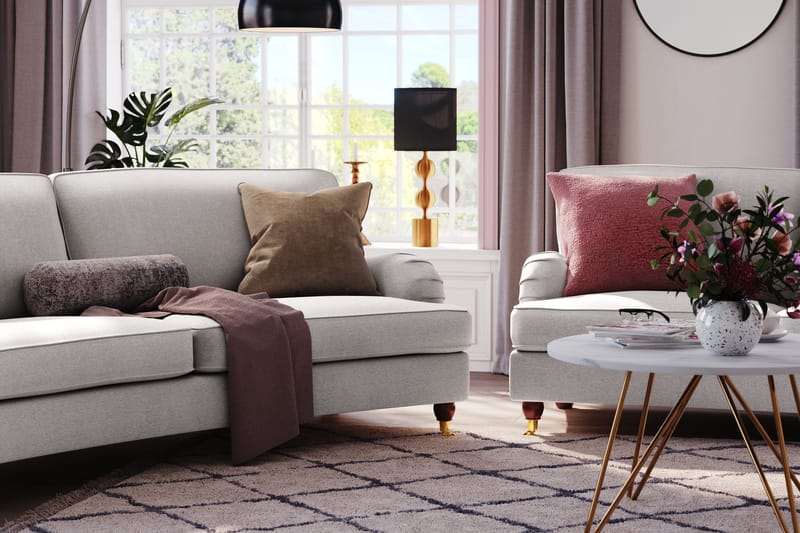 Howard Lyx 4-seters Svunget Stoffsofa - Lys grå - Møbler - Sofaer - Howard sofa