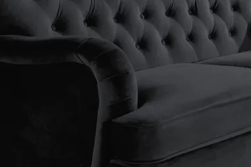 Howard Riviera 2-seters Fløyelssofa - Svart - Møbler - Sofaer - Howard sofa