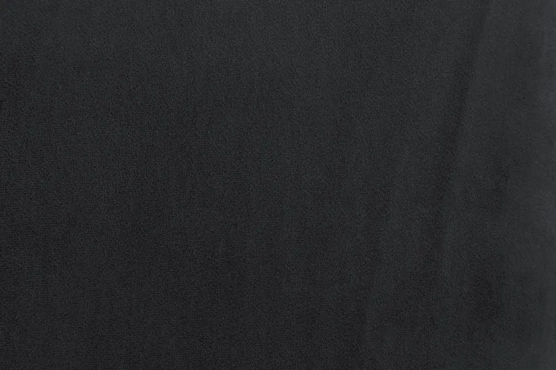 Howard Riviera 3-seters Fløyelssofa - Svart - Møbler - Sofaer - Howard sofa