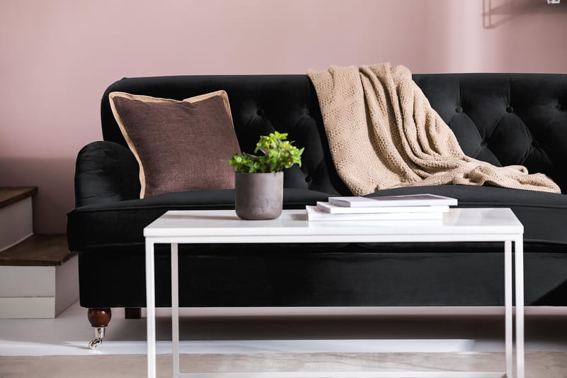 Howard Riviera 3-seters Fløyelssofa - Svart - Møbler - Sofaer - Howard sofa