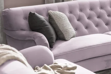 Howard Riviera 3-seters Svingt Fløyelssofa - Lilla - Møbler - Sofaer - Howard sofa