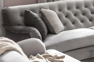 Howard Riviera 3-seters Svingt Fløyelssofa - Lys grå - Møbler - Sofaer - Howard sofa