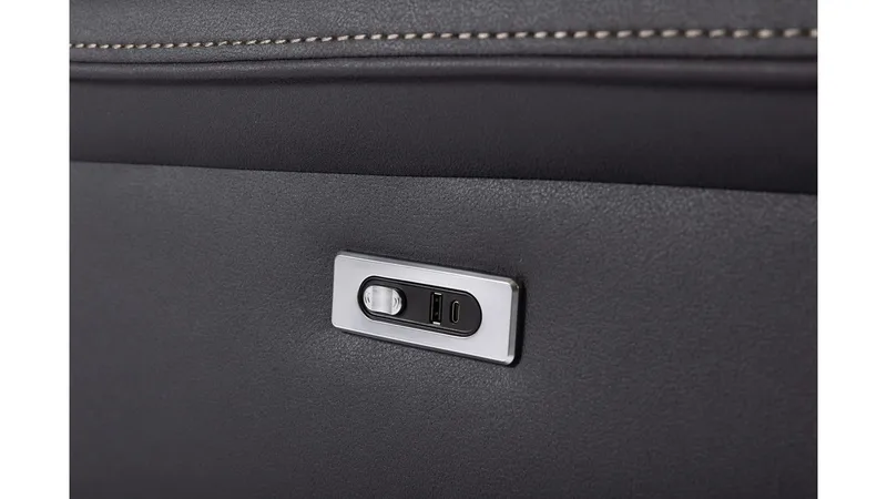 Livaro reclinersofa 3-seters elektrisk - Svart - Møbler - Sofaer - Sofa 3 seter