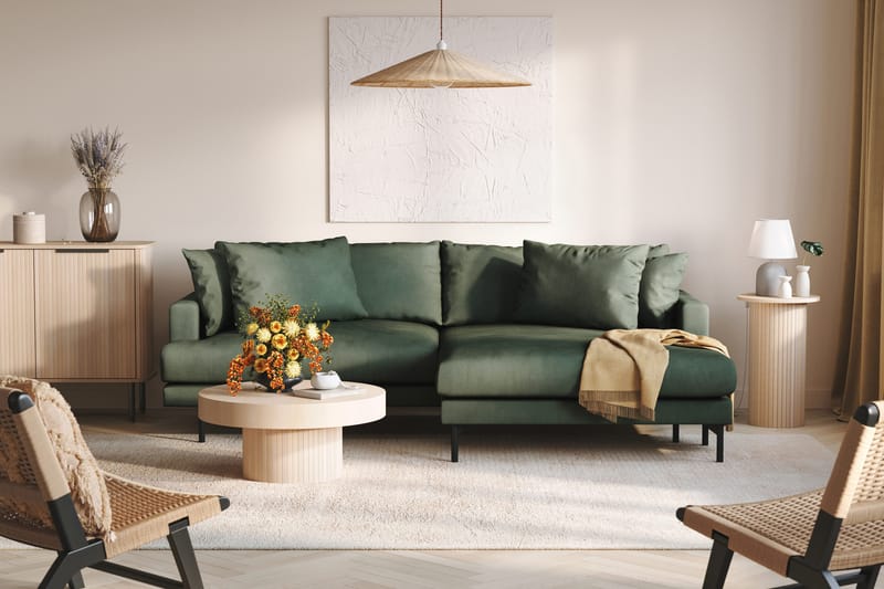 Menard 4-seters Høyrevendt L-formet Divansofa i Manchester - Grønn - Møbler - Sofaer - Sofa med sjeselong - 4 seters sofa med divan