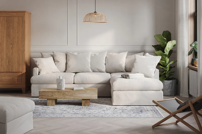 Menard 4-seters Høyrevendt Dyp L-formet Sjeselongsofa i Stoff - Beige - Møbler - Sofaer - Sofa med sjeselong - 4 seters sofa med divan