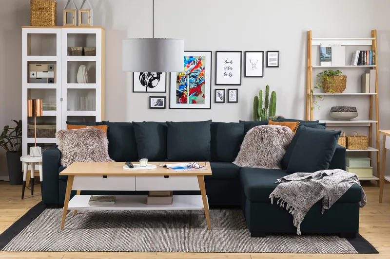 Crazy 4-seters Høyrevendt L-formet Sjeselongsofa i Stoff inkl. Pynteputer - Blå - Møbler - Sofaer - Sofa med sjeselong