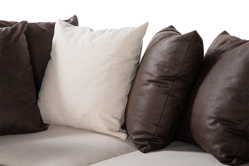 Cuba 4-seters Venstrevendt L-formet Sjeselongsofa i Kunstlær/Stoff inkl. Pynteputer - Brun / Beige - Møbler - Sofaer - Sofa med sjeselong