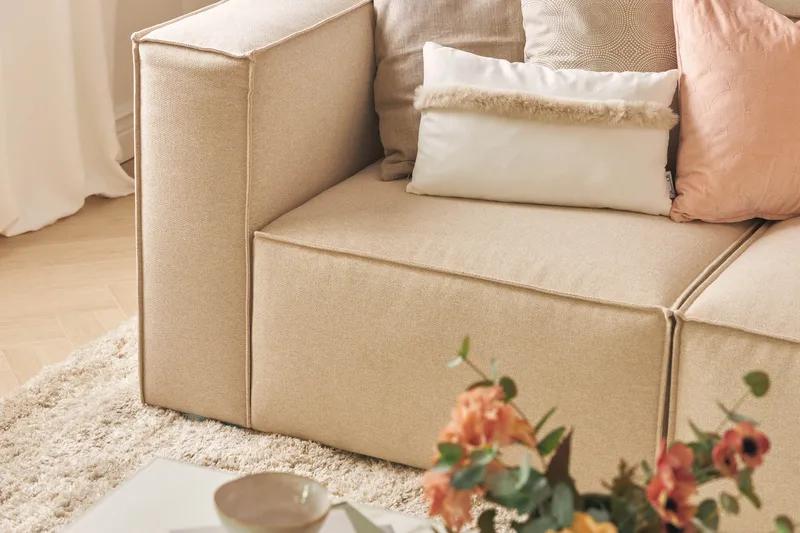 Cubo 4-seters L-formet Dyp Modulsofa med Divan i Stoff - Beige - Møbler - Sofaer - Sofa med sjeselong