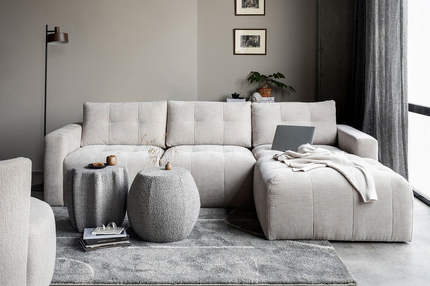 Hippylur 3-Seters Sofa Høyre - Sand - Møbler - Sofaer - Sofa med sjeselong